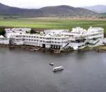 Lake Pichola, Rajasthan Famous Tour